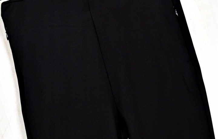 Kryjące legginsy push-up modelujące wysoki stan kieszenie dzwony XL/XXL 474