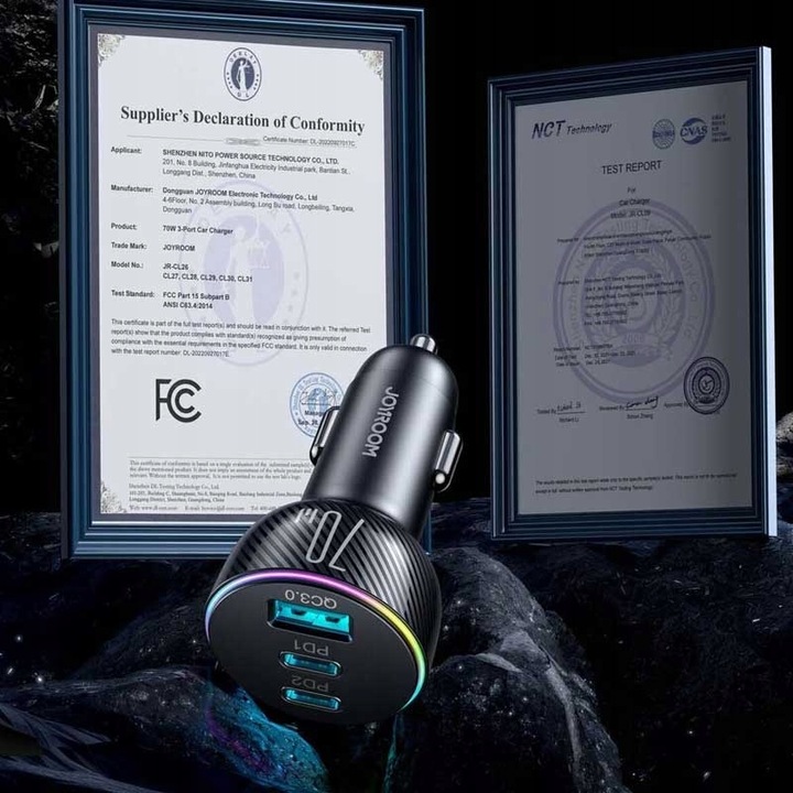 JOYROOM SZYBKA ŁADOWARKA SAMOCHODOWA 70W 1xUSB, 2xUSB C PODŚWIETLANA
