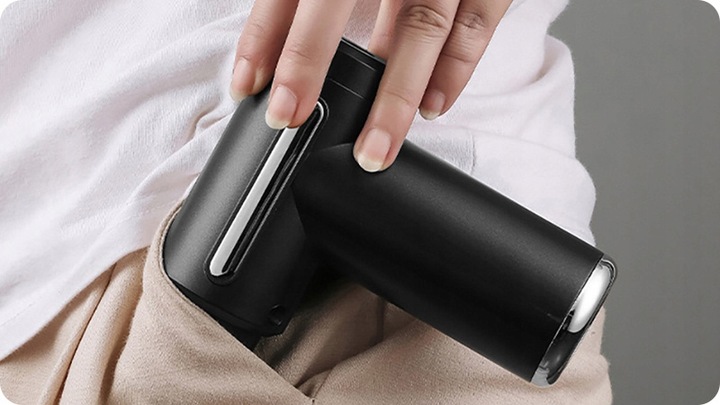 PISTOLET DO MASAŻU MASAŻER DO PLECÓW CIAŁA MASSAGE GUN MT6521 4 GŁOWICE