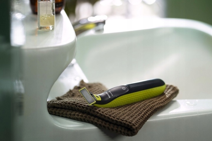 Golarka Philips OneBlade QP2724/30 + nasadka 5w1