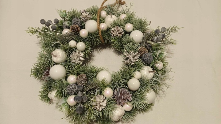 Wianek świąteczny na drzwi z oświetleniem Led