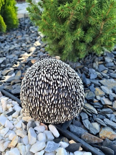 FIGURKA OGRODOWA - JEŻ / JEŻYK