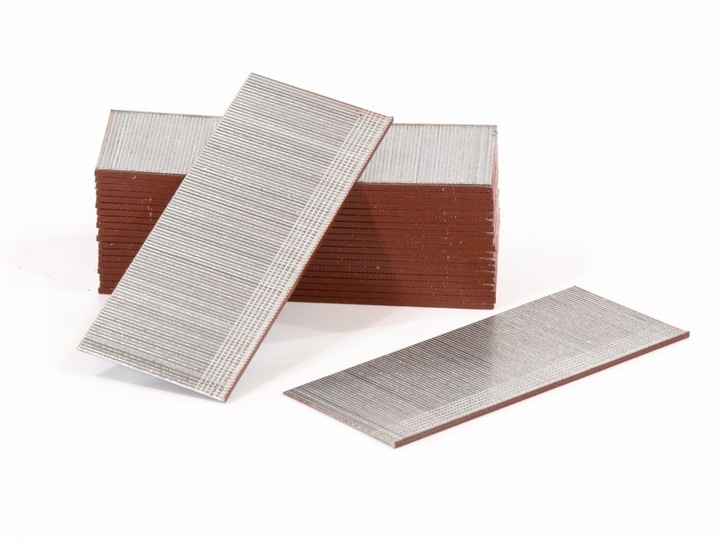 Gwoździe proste 5000szt 18GA sztyfty 32mm