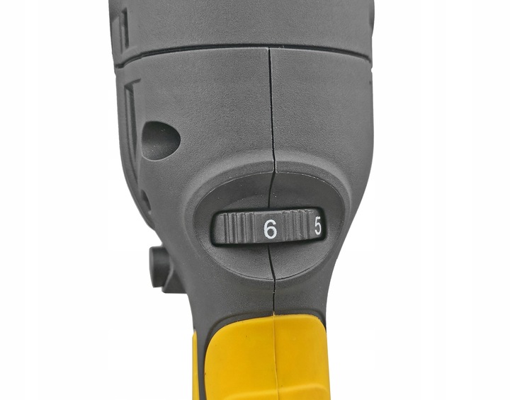 POLERKA SAMOCHODOWA OSCYLACYJNA DUAL ACTION SKOK 21MM 1500W +3 GĄBKI MP0443