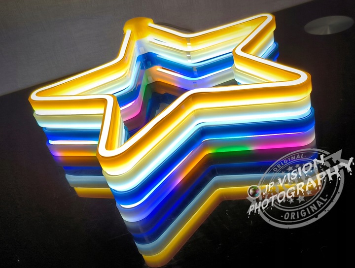 OZDOBA ŚWIĄTECZNA GWIAZDA NEON LED okno ZIMNY BIAŁY + GRATIS NAKLEJKI