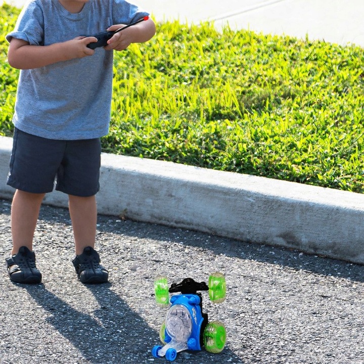 AUTO TWISTER SAMOCHÓD ZDALNIE STEROWANY AKROBATA KASKADER R/C BĄCZEK STUNT