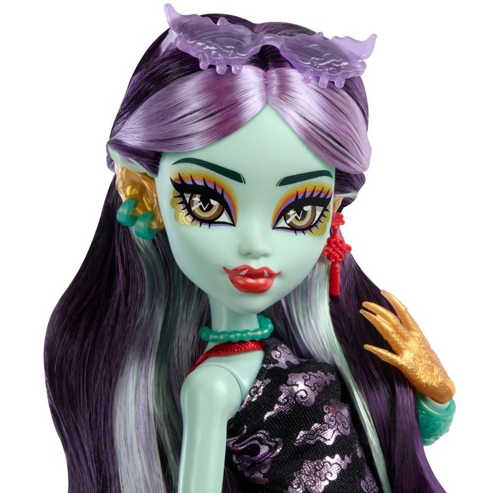 Monster High Lalka podstawowa Jinafire Long 26 cm zwierzątko Cloudy Yun Yun