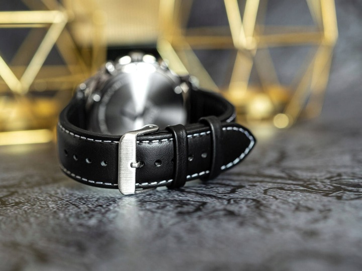 MĘSKI ZEGAREK LORUS RM387HX9 CHRONOGRAF DATA 100M