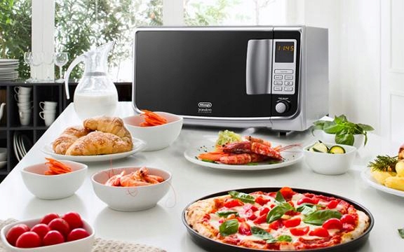 Kuchenka mikrofalowa DeLonghi MW20G 1050W