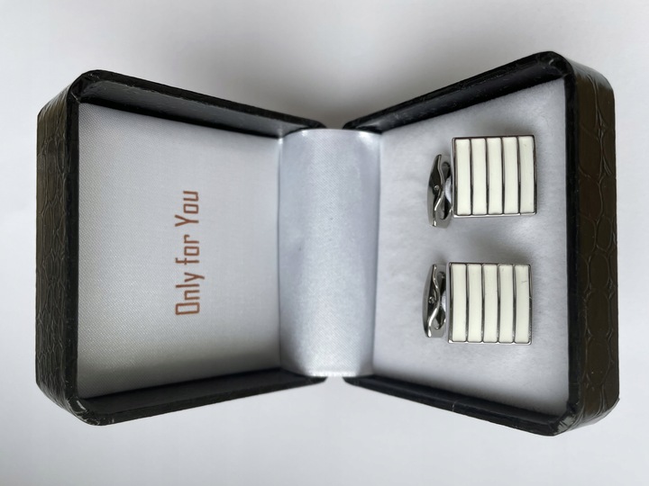 Srebrne spinki do koszuli Piłka Nożna Korkotrampki dla piłkarza kibica