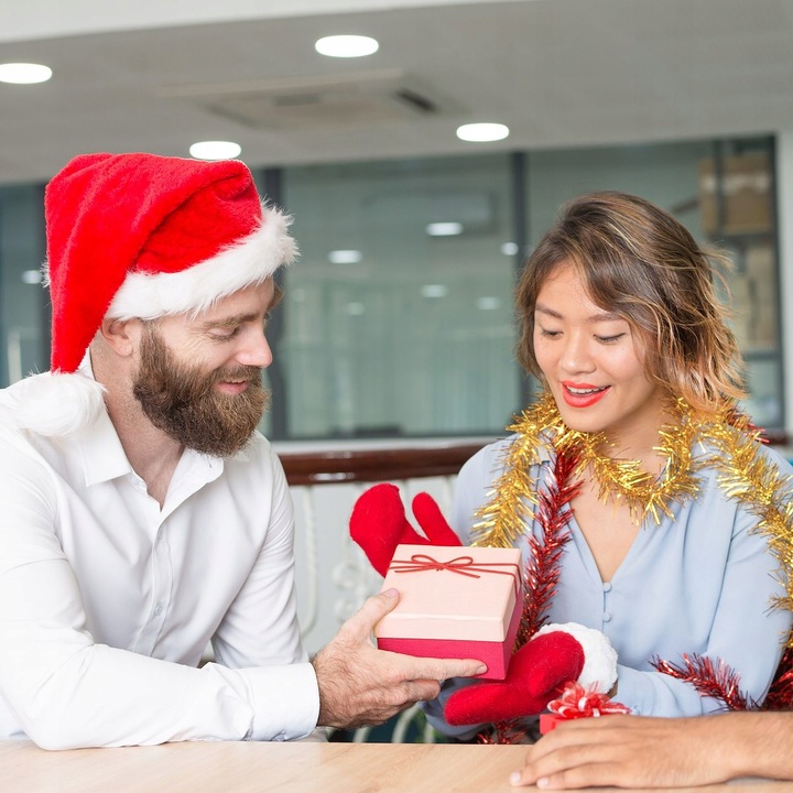 12szt CZAPKA ŚWIĘTEGO MIKOŁAJA PRZEBRANIE STRÓJ CZERWONA KOSTIUM ŚWIĄTECZNY