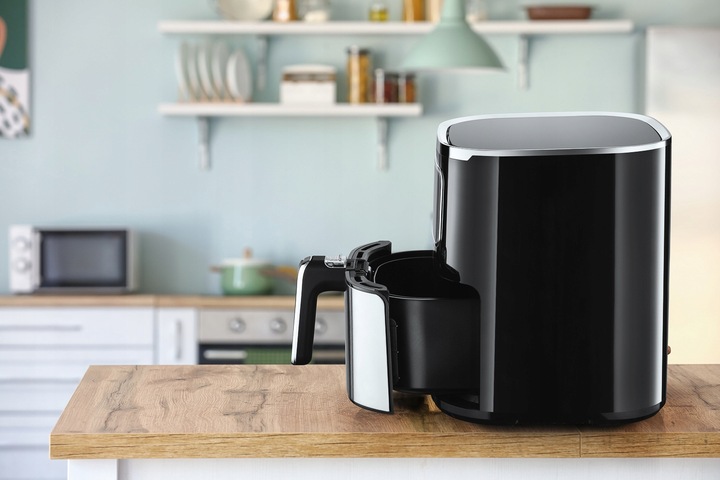 FRYTKOWNICA BEZTŁUSZCZOWA INOX TIMER 6 PROGRAMÓW XXL TRANSA 5L 1700W