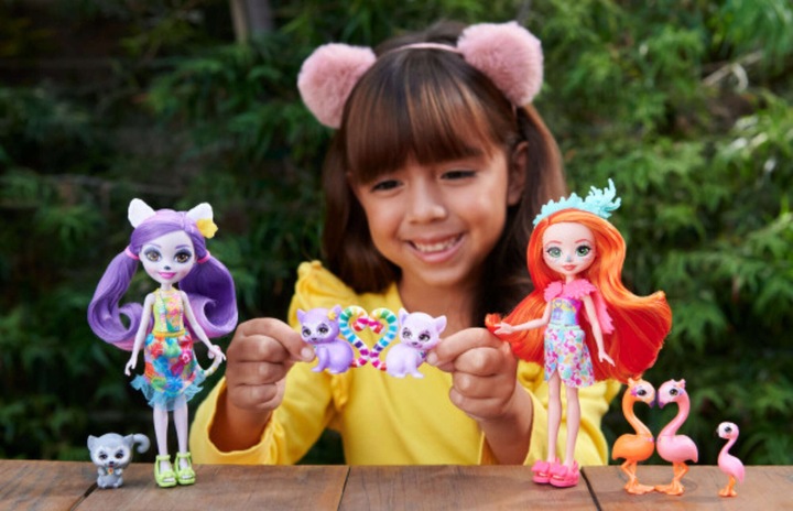 ZESTAW ENCHANTIMALS RODZINA LEMURÓW LALKA LORINDA LEMUR 3 FIGURKI ZWIERZĘTA