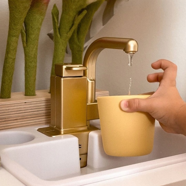 DUŻA DREWNIANA KUCHNIA INTERAKTYWNA XXXXL Z OŚWIETLENIEM LED - 50 ELEMENTÓW