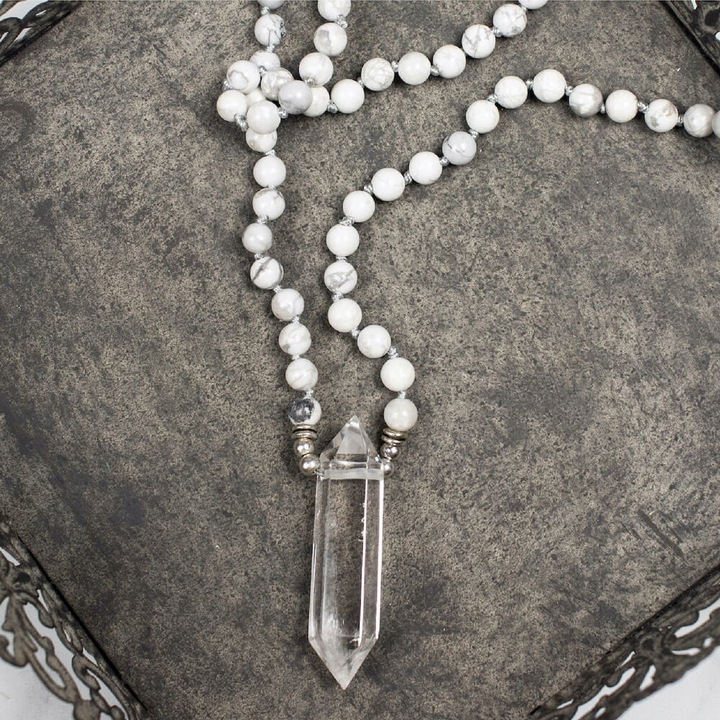 Naszyjnik Mala myga Kryształ górski Howlit