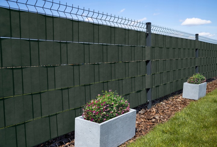 TAŚMA OGRODZENIOWA 19cmX48m + 38 KLIPSY +UV OSŁONA NA OGRODZENIE PŁOT PANEL