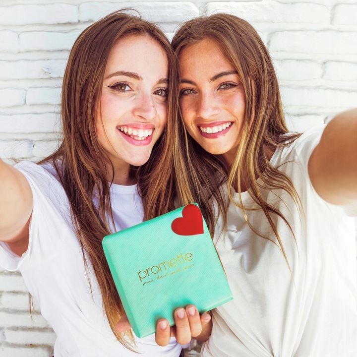 Bransoletka dla dziewczynki srebrna na sznurku srebro pozłacane 925