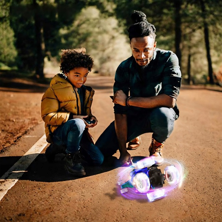 AUTO TWISTER SAMOCHÓD ZDALNIE STEROWANY AKROBATA KASKADER R/C BĄCZEK STUNT