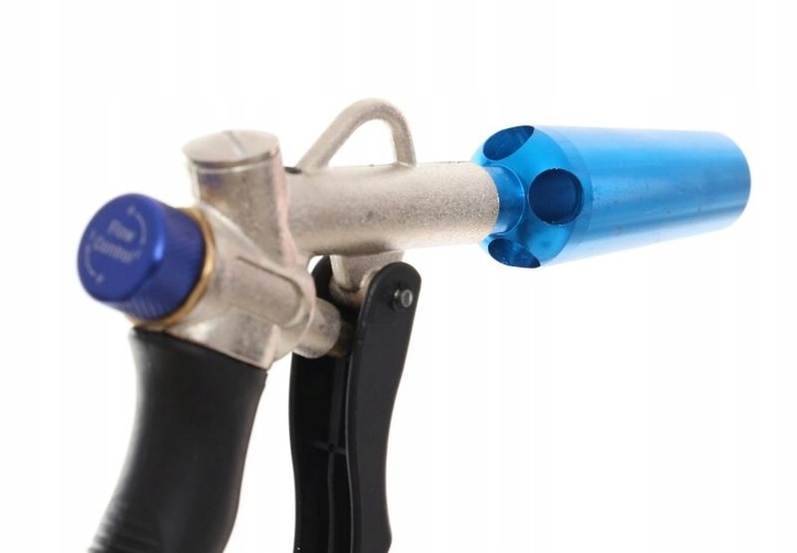 PISTOLET DO PRZEDMUCHIWANIA Z DYSZĄ VENTURIEGO
