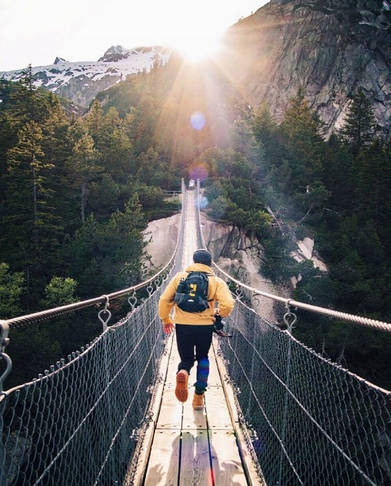 MATA SAMOPOMPUJĄCA KARIMATA TURYSTYCZNA KEMPINGOWA National Geographic 183