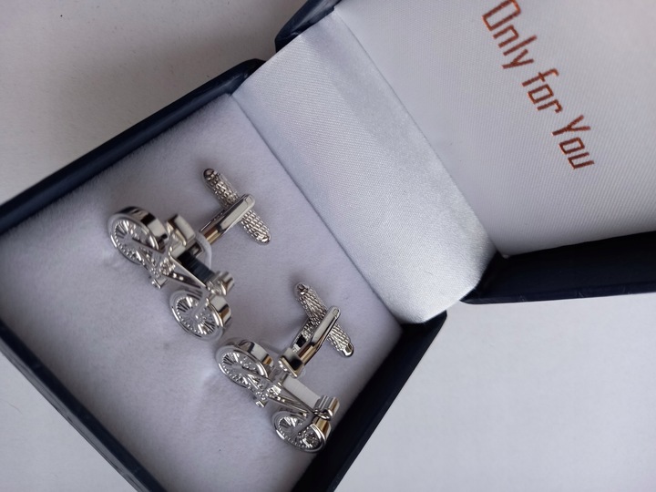 Modne spinki do mankietów Exciting Piękny Rower