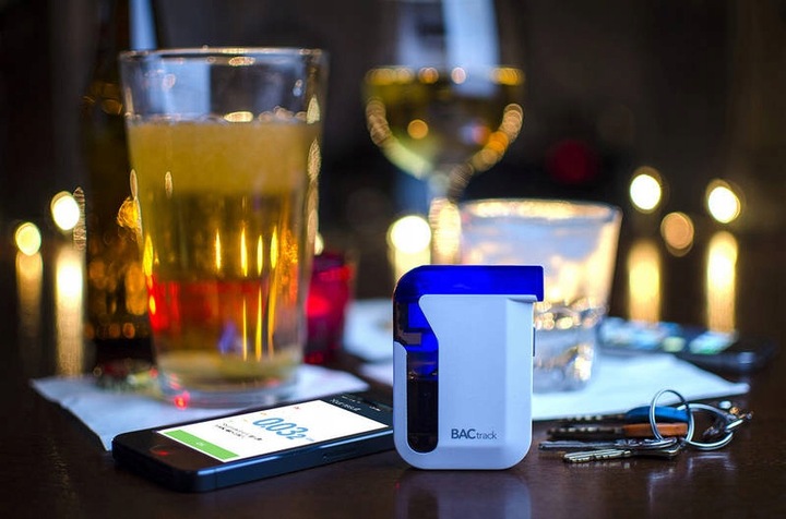 Prezent Alkomat BACtrack Mobile Bluetooth BT-M5