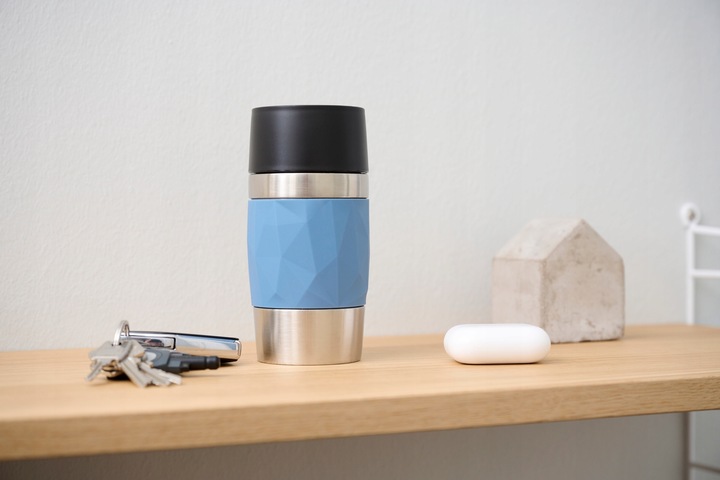 Kubek termiczny TravelMug 0.3L niebieski silikonowa osłona