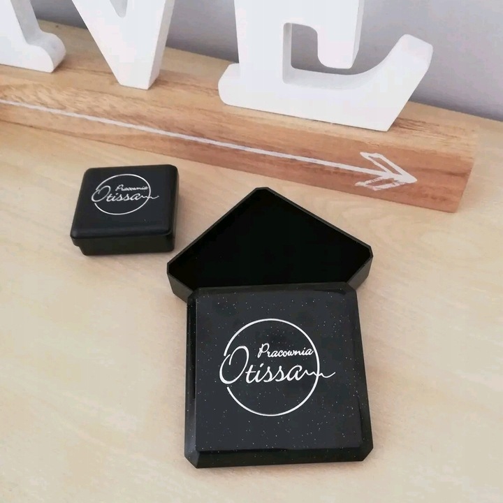 Naszyjnik srebrny z literką M 925 personalizowana biżuteria na prezent 42