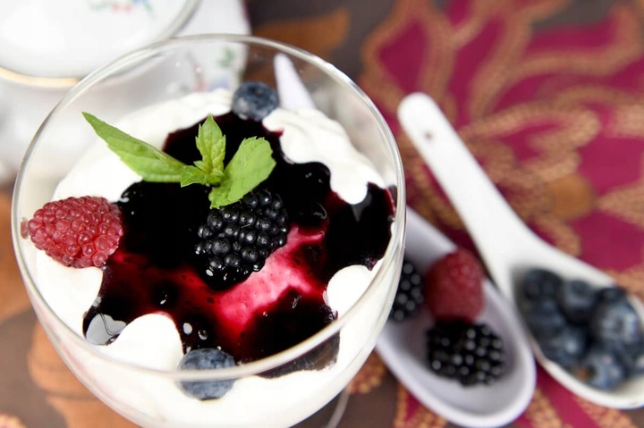 Sos Polewa do Lodów DIJO Topping 1kg Jagodowy MIX