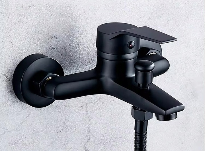 CZARNA BATERIA WANNOWA PRYSZNICOWA ŚCIENNA KRAN WANNY WĄŻ SŁUCHAWKA NATRYSK