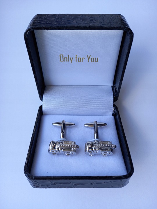 Spinki do mankietów Wóz Bojowy Straży Pożarnej KLA