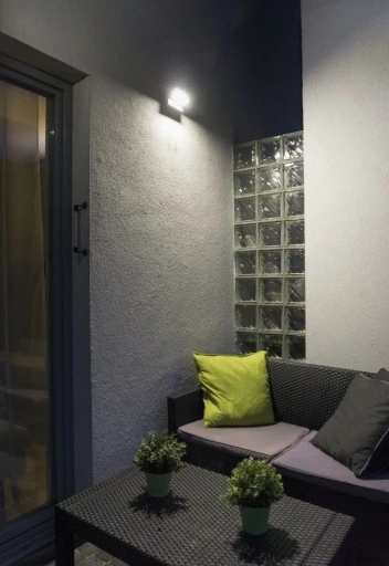 Kinkiet zewnętrzny Rota RT-K100 Suma