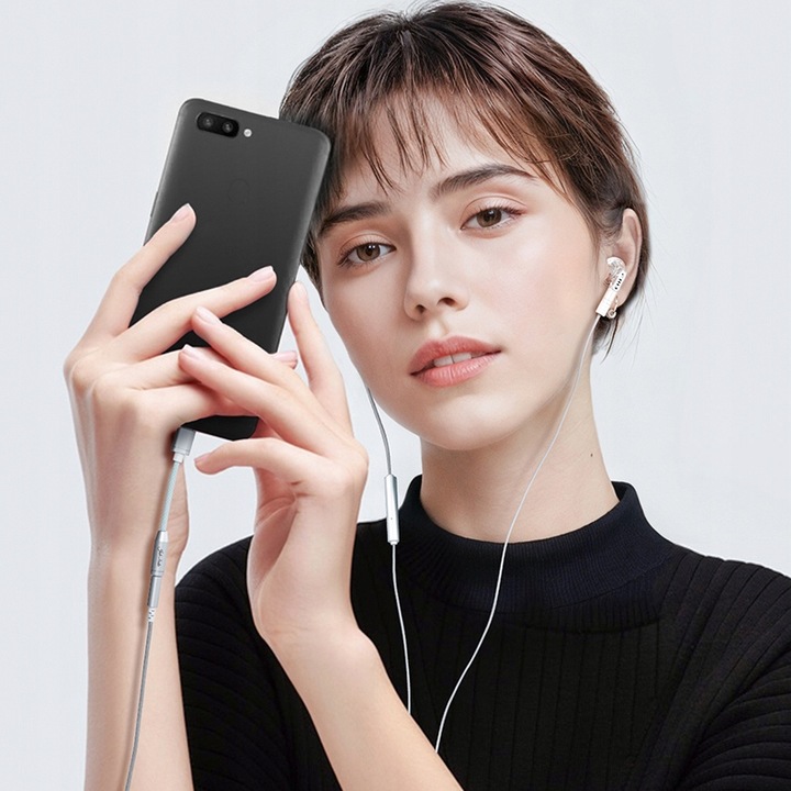 FIIO JA11 DAC WZMACNIACZ SŁUCHAWKOWY PRZENOŚNY HI-RES 384KHZ/32BIT DSD128