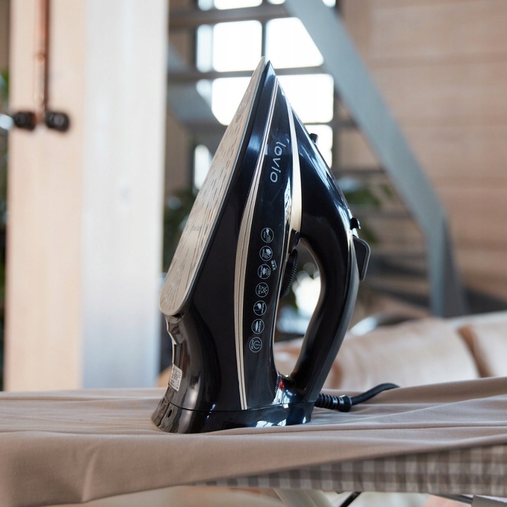 Żelazko parowe 2600W regulacja temperatury Steam Iron LVSA001 Lovio Home