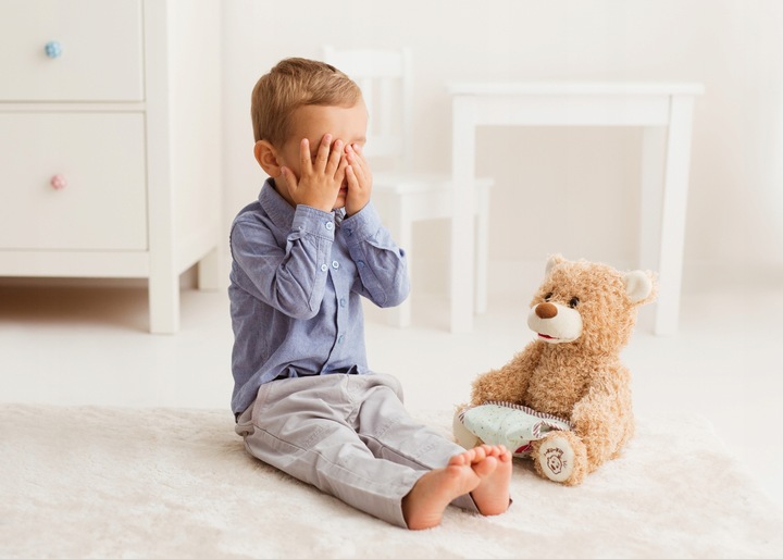 Dumel INTERAKTYWNY MIŚ ZABAWA w A-kuku PLUSZAK ma RUCHOME ŁAPKI i PYSZCZEK