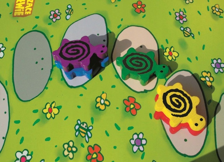 GRA PĘDZĄCE ŻÓŁWIE WYŚCIG DO SAŁATY EGMONT