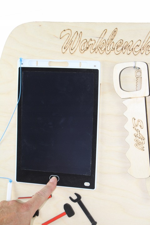 Drewniany warsztat majsterkowicza tablet kłódka imadło schowek piła POLSKI!