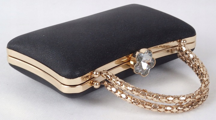 Torebka kopertówka puzderko wieczorowa elegancka wizytowa czarna