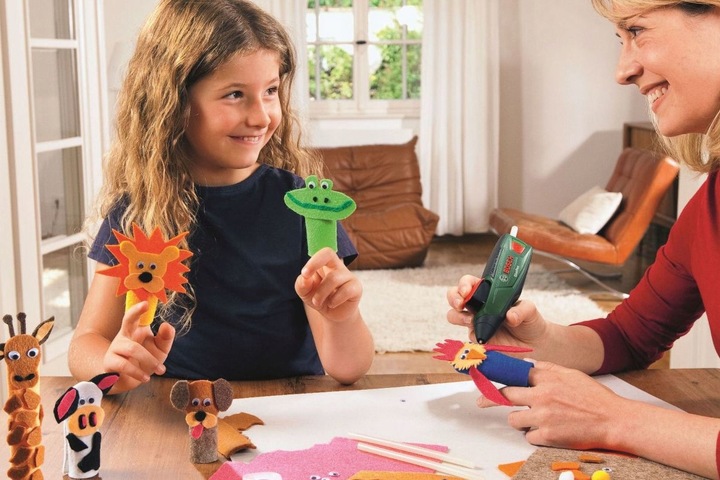 PISTOLET DO KLEJU NA GORĄCO BOSCH GLUEPEN + KLEJ