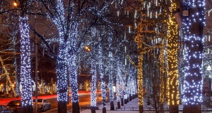 LAMPKI CHOINKOWE FLASH ISKRA FLESZ NA ZEWNĄTRZ DO WEWNĄTRZ 100 LED