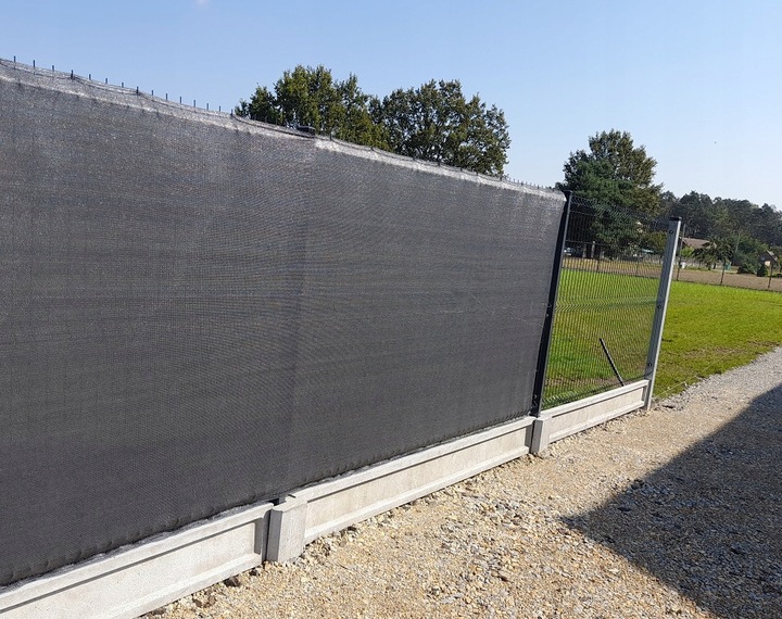 SIATKA CIENIUJĄCA MASKUJĄCA UV NA PŁOT 90% 1,5x50m