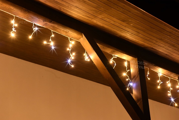 SOPLE 300 LED 11M ZEWNĘTRZNE LAMPKI KURTYNA +FLASH