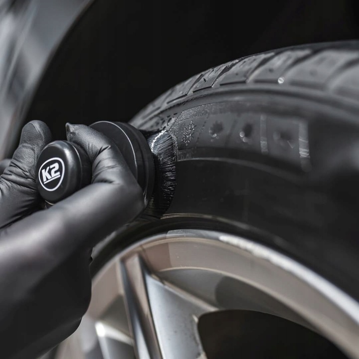 K2 SIGMA TRACO NABŁYSZCZANIE OCHRONA dressing OPON APLIKATOR KUFEREK RZEP