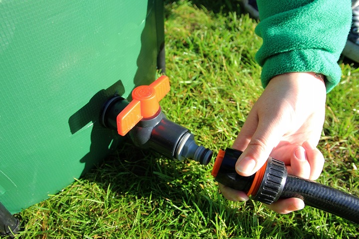 Beczka Zbiornik 250l Wodę z Rynny Deszczówkę Składany Pojemnik Deszczówka