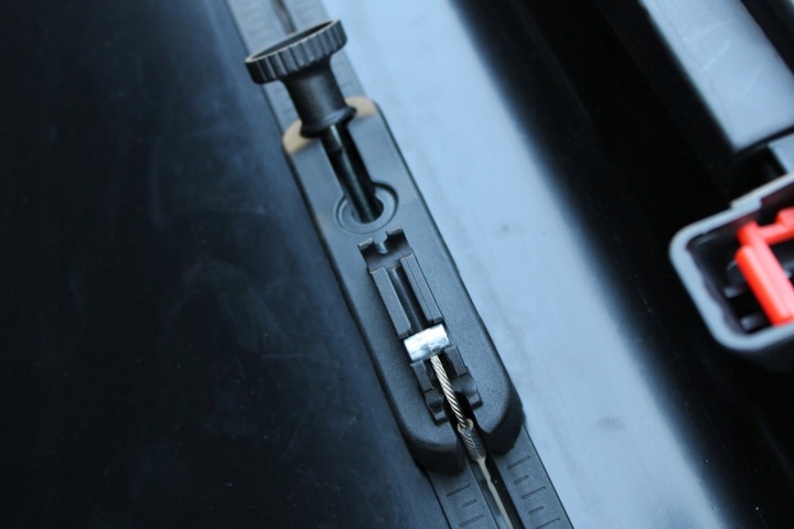 BOX DACHOWY INTER PACK STELLA 480 KEVLAR CZARNY FLEXI FIT do każdej belki