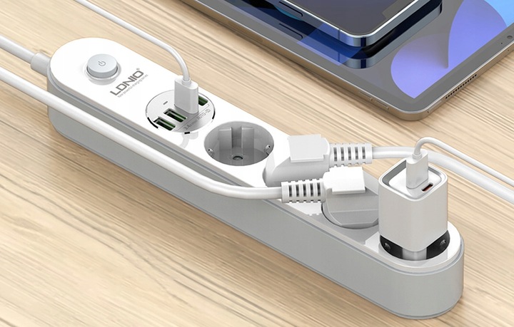 LDNIO LISTWA ZASILAJĄCA PRZEDŁUŻACZ 4 GNIAZDAMI AC 4 PORTY USB Z KABLEM 2M