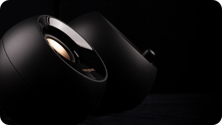 Głośniki komputerowe Creative Pebble Plus 2.1 USB