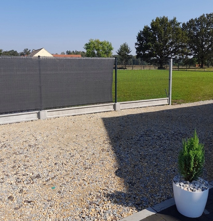 SIATKA CIENIUJĄCA 90% Na płot 1,5x10m grafit UV