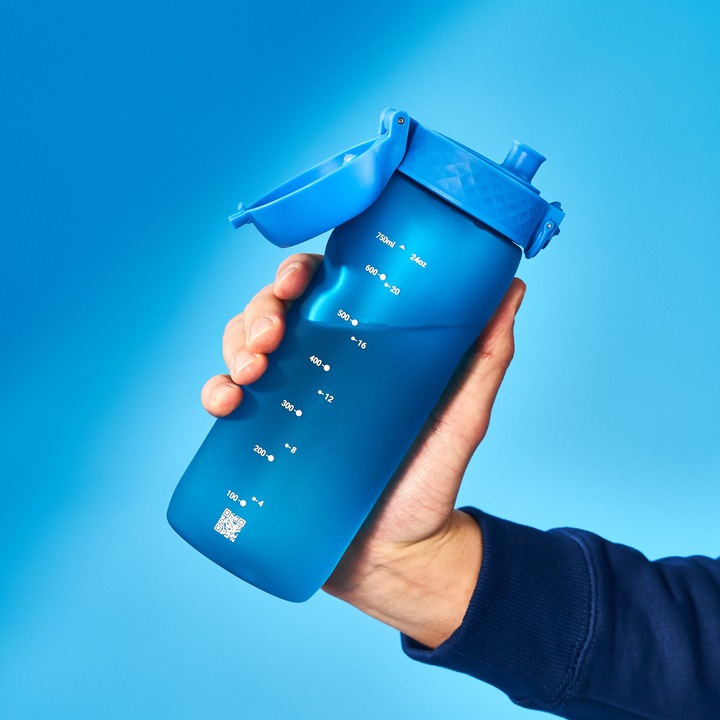 BIDON SPORTOWY DUŻY MĘSKI ELEGANCKI LEKKI SIŁOWNIA TRENING ION8 0,75 L