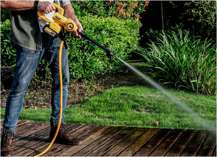 MYJKA CIŚNIENIOWA AKUMULATOROWA BEZPRZEWODOWA 4Ah 21V 400W ZESTAW XXL IMOUM